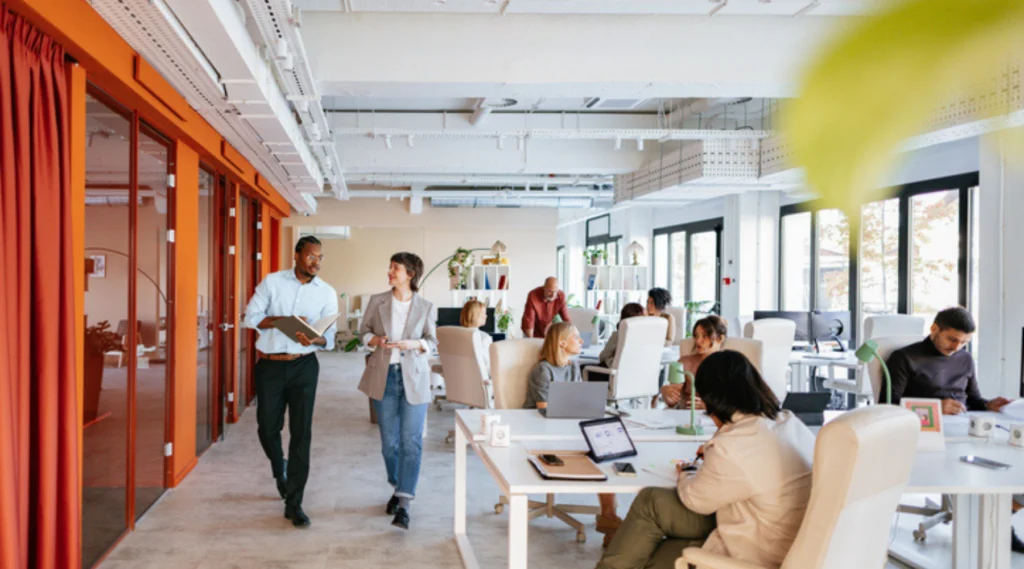 California employee handbook policies 2026